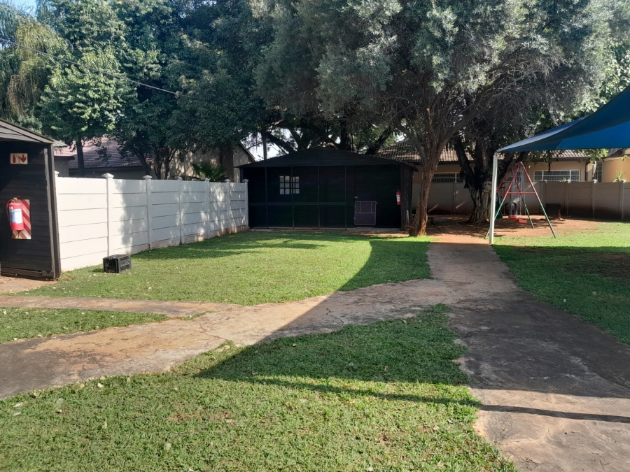 7 Bedroom Property for Sale in Rustenburg Central North West
